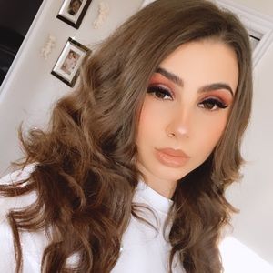 Meet your Posher, Bianca